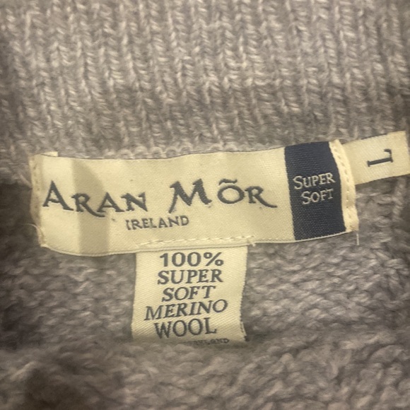 Aran Merino Wool Sweater - Picture 2 of 15